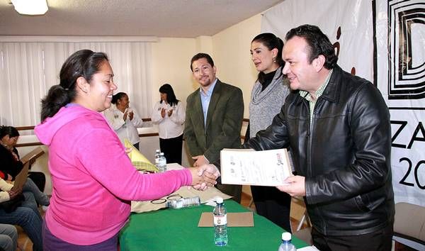 becas-madres-dif becas-madres-dif