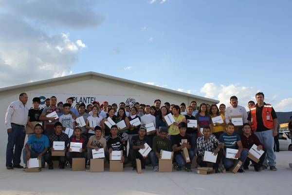 entrega-ipad-conalep3