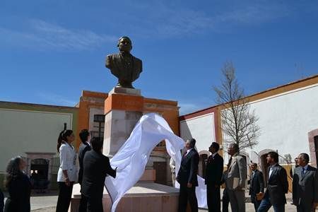busto-benito-juarez-22 busto-benito-juarez-22