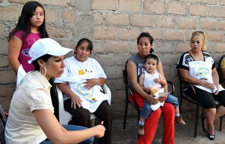 giselle-arellano-1 giselle-arellano-1