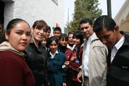 rodrigo-saucedo-alumnos-1 rodrigo-saucedo-alumnos-1