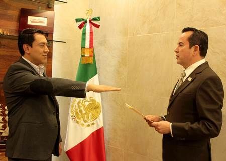 secretario-particular secretario-particular