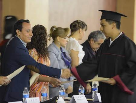 graduacion-cecytez-2