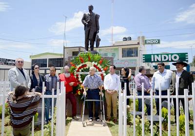 homenaje tomas mendez3