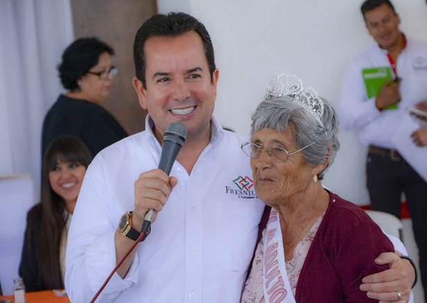 medrano-adultos-mayores-1 medrano-adultos-mayores-1