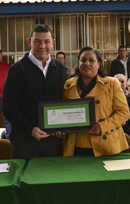 ayuntamiento honores 2