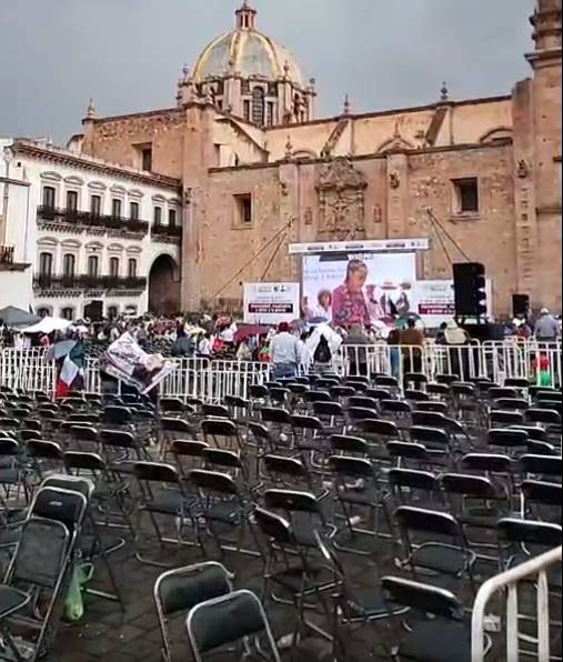 plaza-1