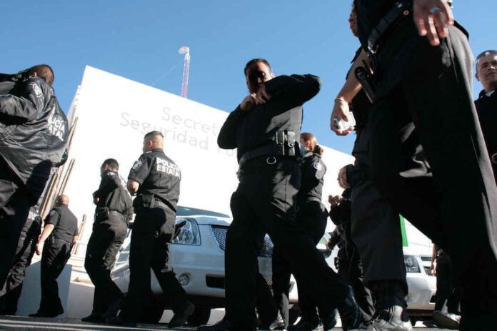 Es elemento de la Policía Estatal Preventiva Es elemento de la Policía Estatal Preventiva
