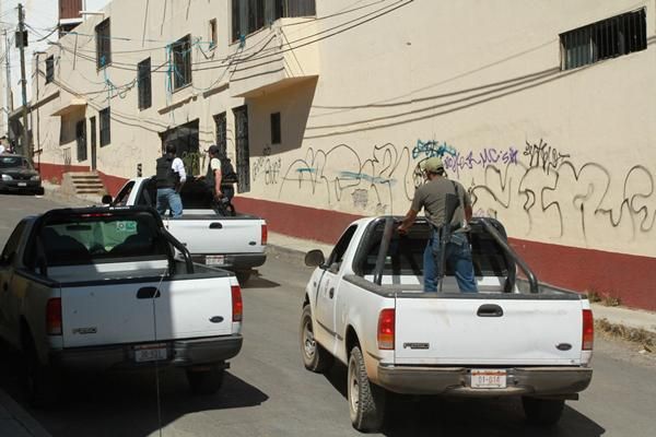 Eran cuatro ladrones, uno logró huir