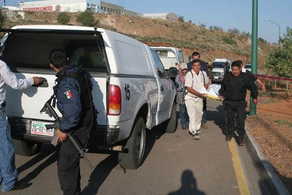accidente-carro-arroyo-4