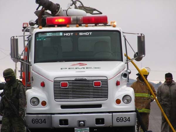 volcadura-camion-pemex12