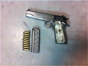 comandante-diamante-arma