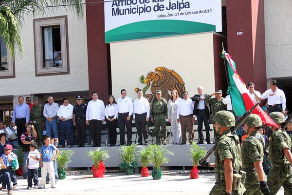 gobernador-jalpa5