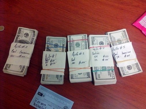 dolares dolares