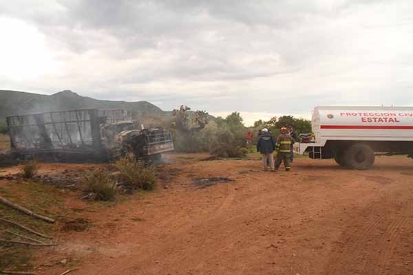 incendio-camion-zacatecas-5
