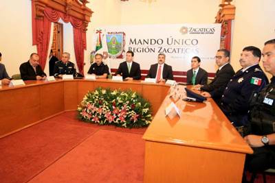 mando-unico-3