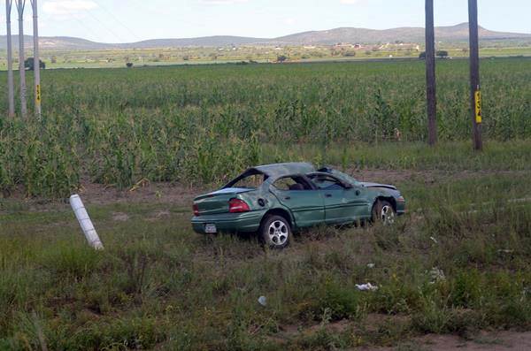 accidente-tres-carros-11