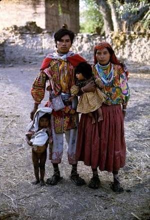 huicholes cibachrome
