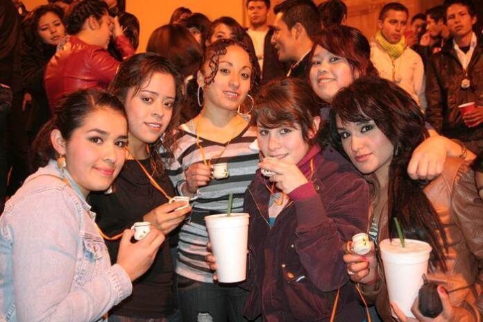 callejoneada-escuela-normal-6 callejoneada-escuela-normal-6
