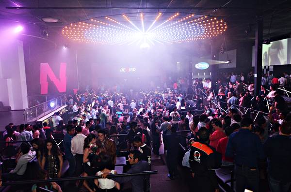 deniro-club-18