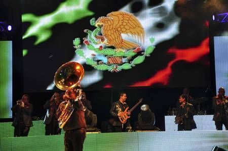 julion-alvarez-1