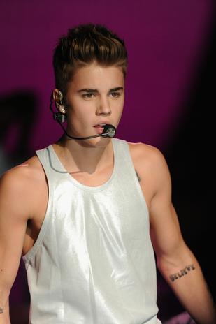 justin-bieber justin-bieber