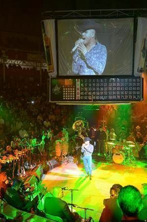 espinoza-paz-22