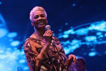dionne-warwick-3