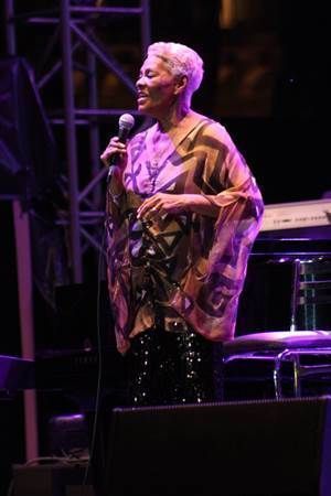 dionne-warwick-6