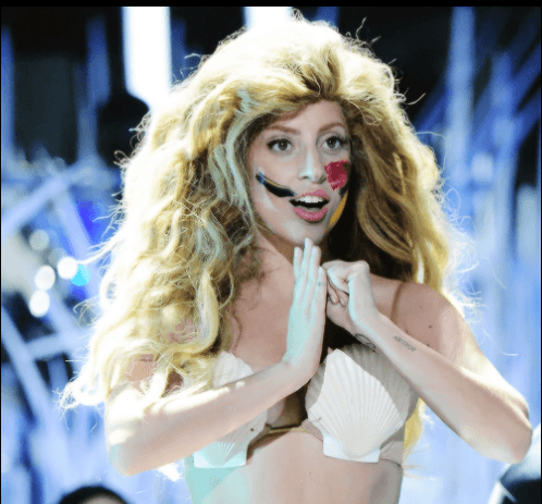 gaga8