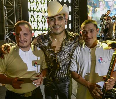 espinoza paz fenapla18
