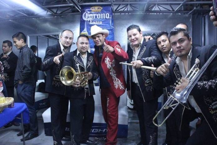 banda-jerez-espacio-corona-fenaza-2011-8 banda-jerez-espacio-corona-fenaza-2011-8