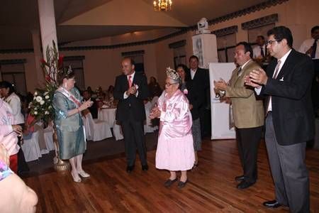 reina-tercera-edad-1