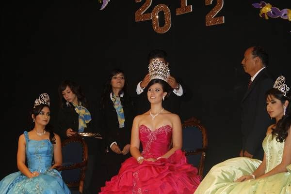 reina-carnaval reina-carnaval
