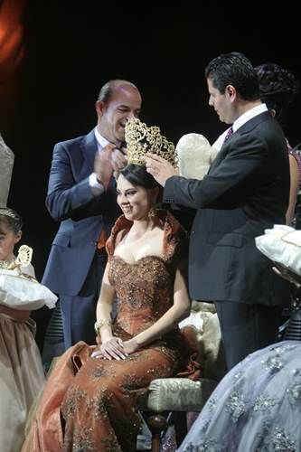 coronacion-reina-fenaza-2012-4