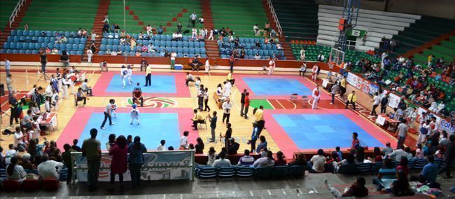 10tkdCOMBATES