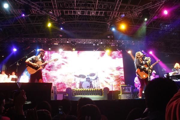 jesse-y-joy-fenaza5