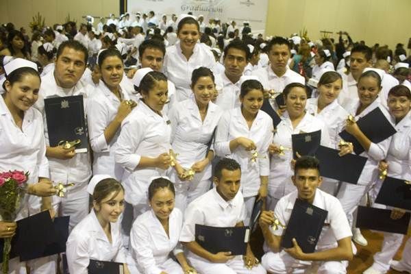 graduacion-enfermeria-15