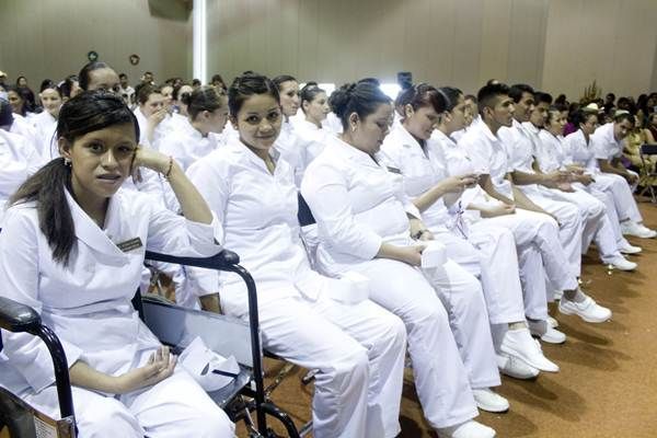graduacion-enfermeria-5