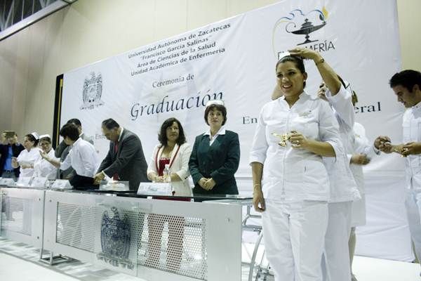 graduacion-enfermeria-6