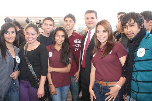 gobernador-estudiantes-ipn1