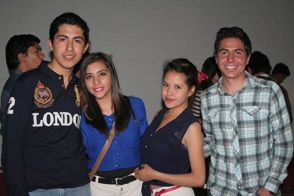 pasarela-uad-25