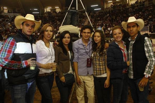 julion-alvarez-4