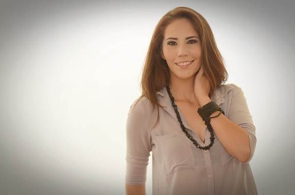 sofia-candidata-fenaza-2013-3