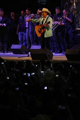 joan-sebastian10