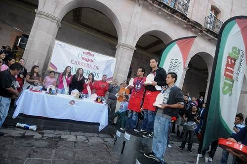 meseros11