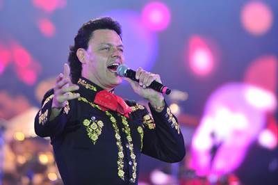 pedro-fernandez
