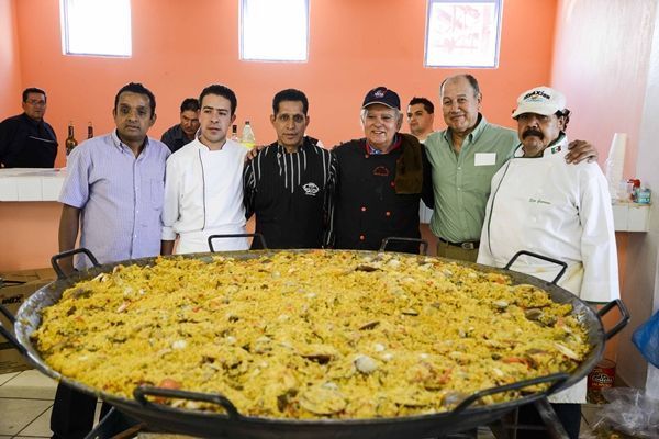 paella-ancianos-4 paella-ancianos-4