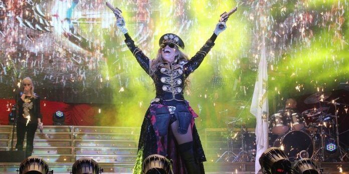 Espectacular show de Gloria Trevi.