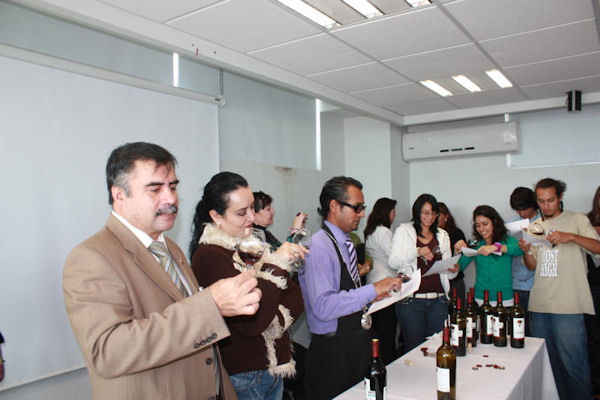 vinos-f84